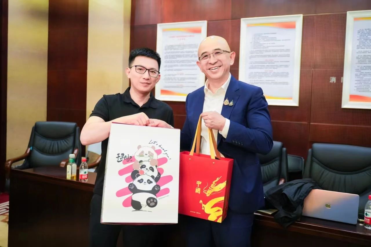 1723709376961417.jpg 4.jpg